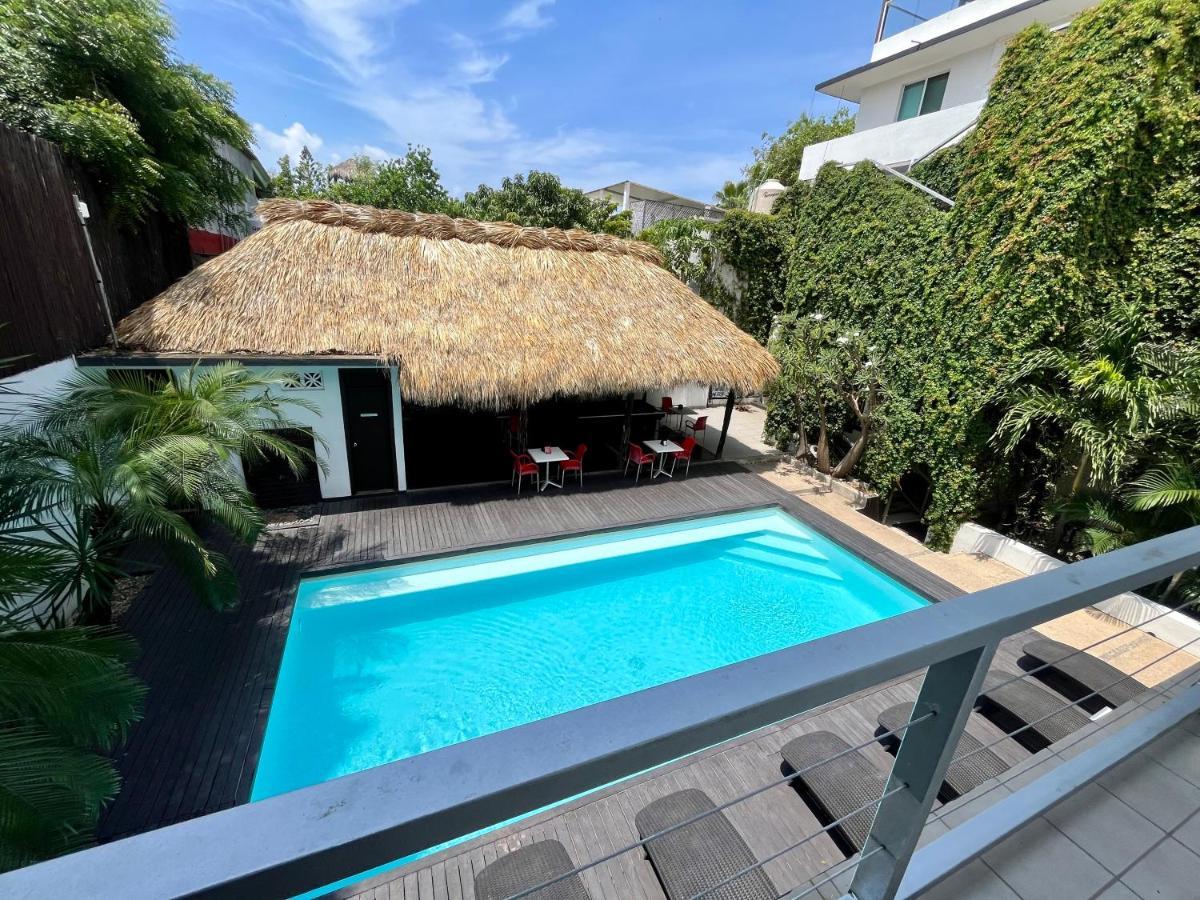 Hotel Aqualuna Cyclops Brisas de Zicatela Екстер'єр фото